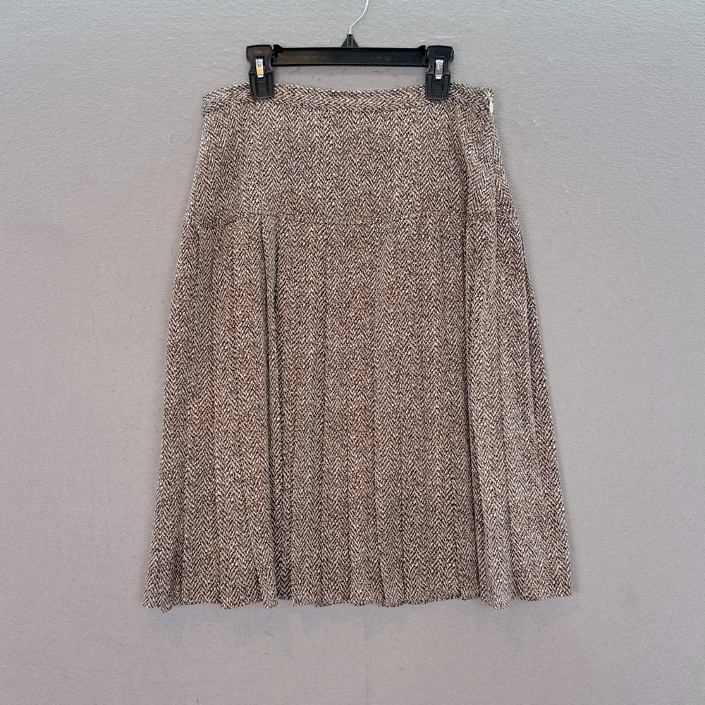 Brooks Brothers- NWOT women’s silk blend pleated midi skirt brown printed size 6 - Picture 2 of 6